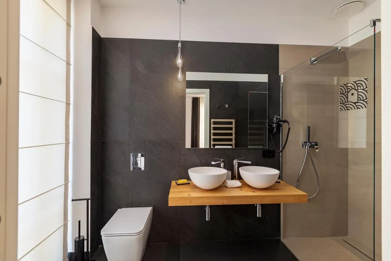 Guest house Qui Vicino Boutique Rooms And Suites Trapani